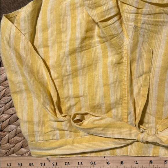 Patagonia Yellow Striped Shorts with tie front and hemp blend sz S - Picture 9 of 9